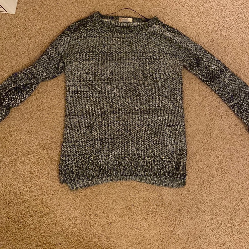 So Heritage grey sweater
